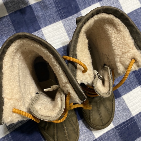 Boys ugg winter snow boot - Picture 6 of 6